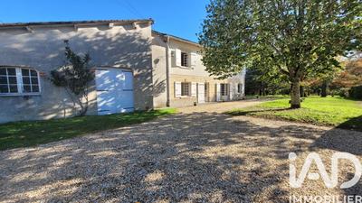 Maison - 185 m² - 7 pièces