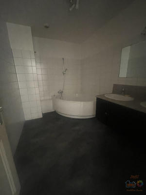 Appartement - 126 m² - 5 pièces