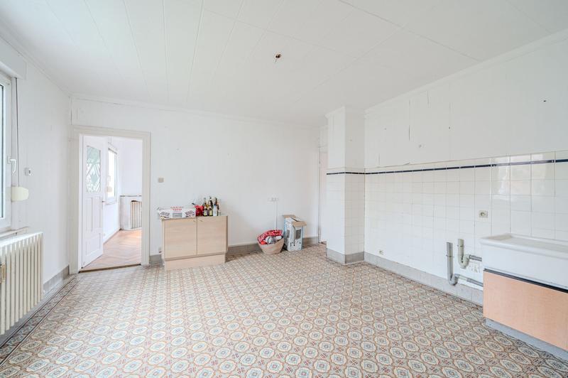 Maison - 393 m² - 15 pièces