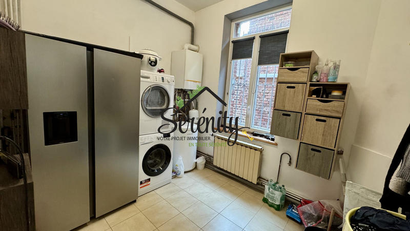 Maison - 180 m² - 8 pièces