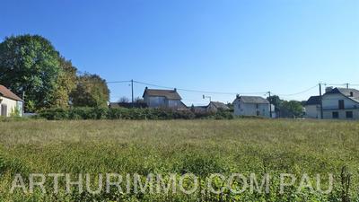 Terrain constructible - 1 773 m²