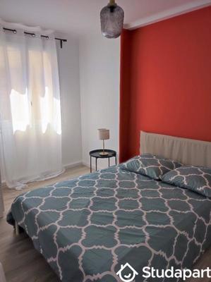 Chambre - 10 m² - 1 pièce