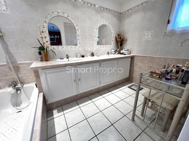 Villa - 117 m² - 5 pièces