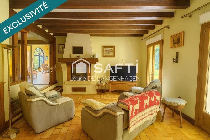 Maison - 225 m² - 10 pièces