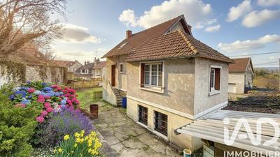 Maison - 105 m² - 5 pièces