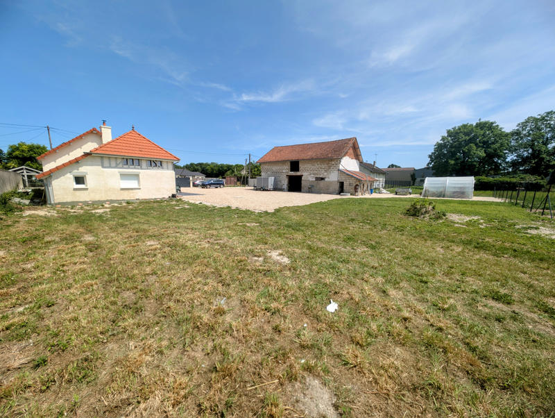 Maison - 204 m² - 6 pièces