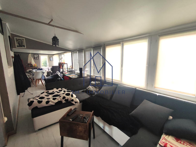 Maison - 115 m² - 6 pièces