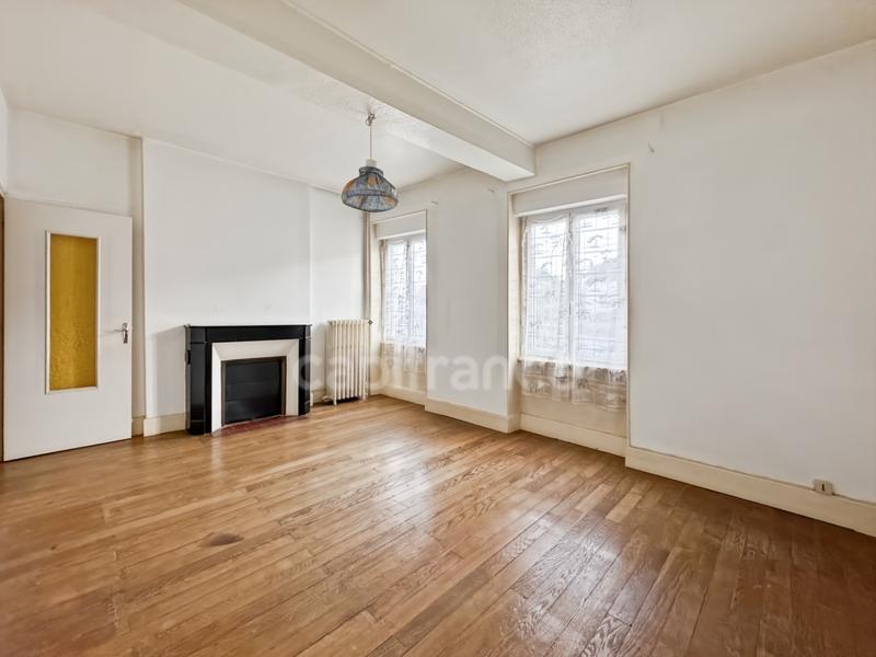 Maison de village - 100 m² - 4 pièces