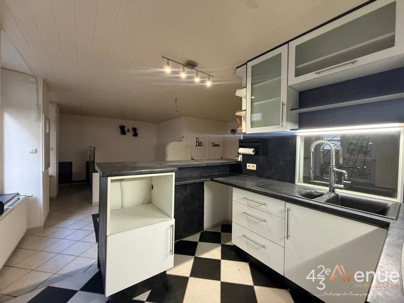 Appartement - 82 m² - 2 pièces