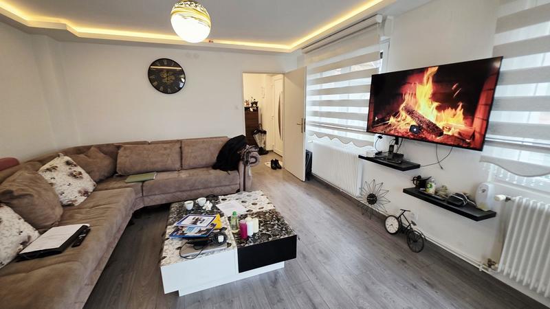 Maison traditionnelle - 144 m² - 8 pièces