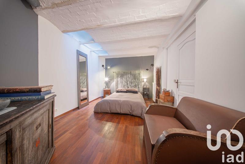 Loft - 245 m² - 5 pièces