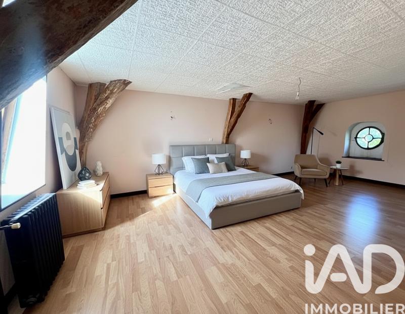 Maison de ville - 225 m² - 10 pièces