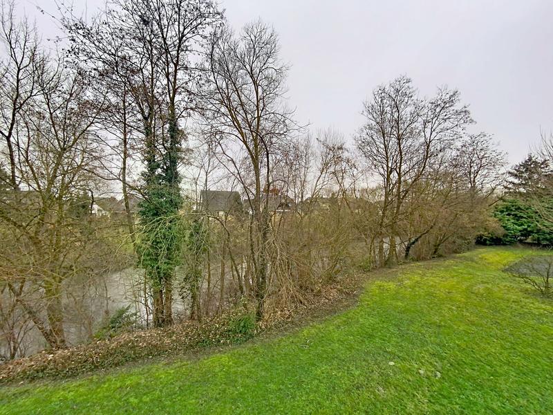 Appartement - 83 m² - 3 pièces