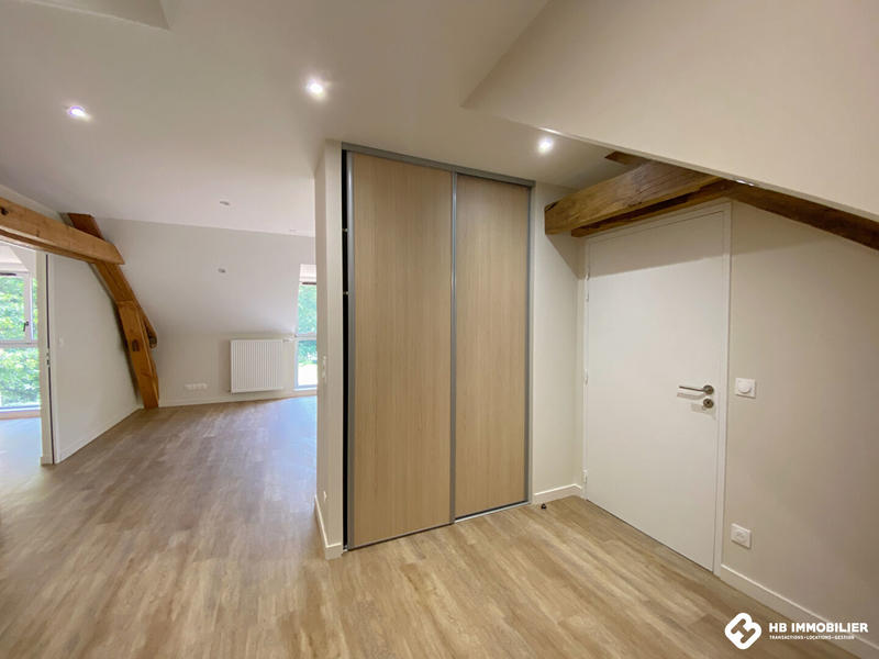 Maison - 104 m² - 4 pièces