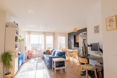 Appartement - 81 m² - 4 pièces