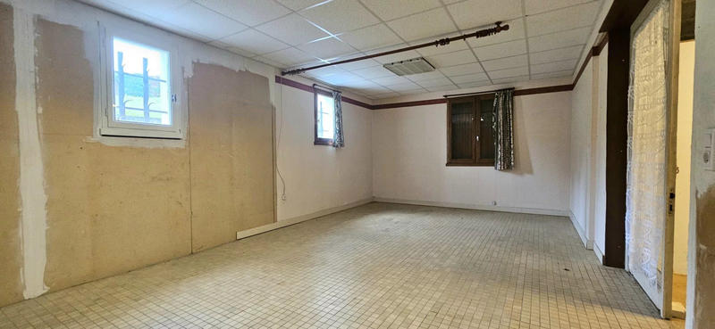 Maison - 148 m² - 7 pièces