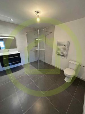 Maison - 97 m² - 3 pièces