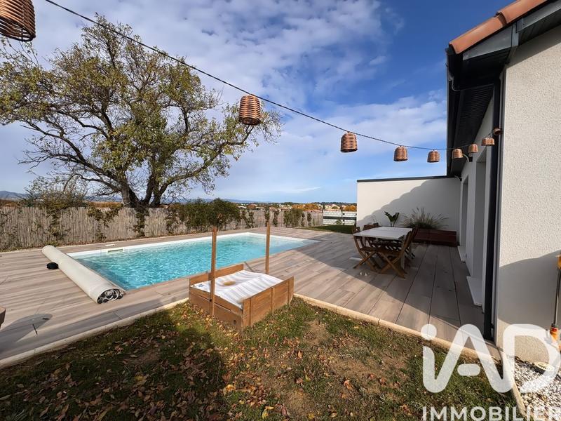 Maison - 98 m² - 4 pièces