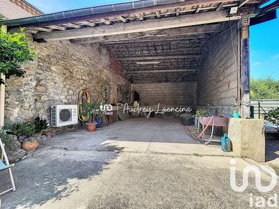 Maison - 500 m² - 6 pièces