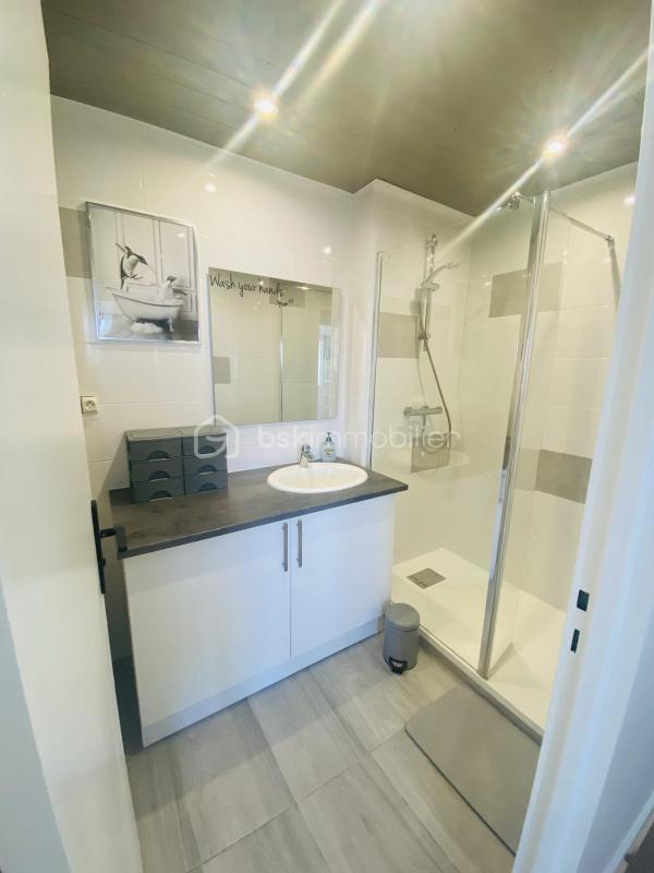 Appartement - 76 m² - 7 pièces