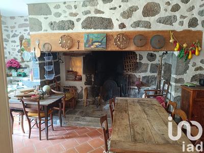 Maison - 192 m² - 8 pièces