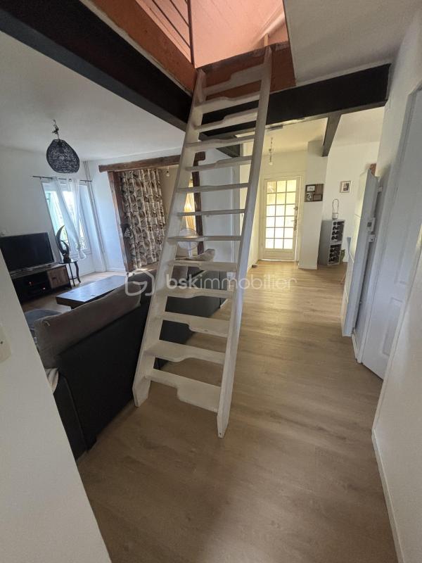 Maison - 117 m² - 7 pièces