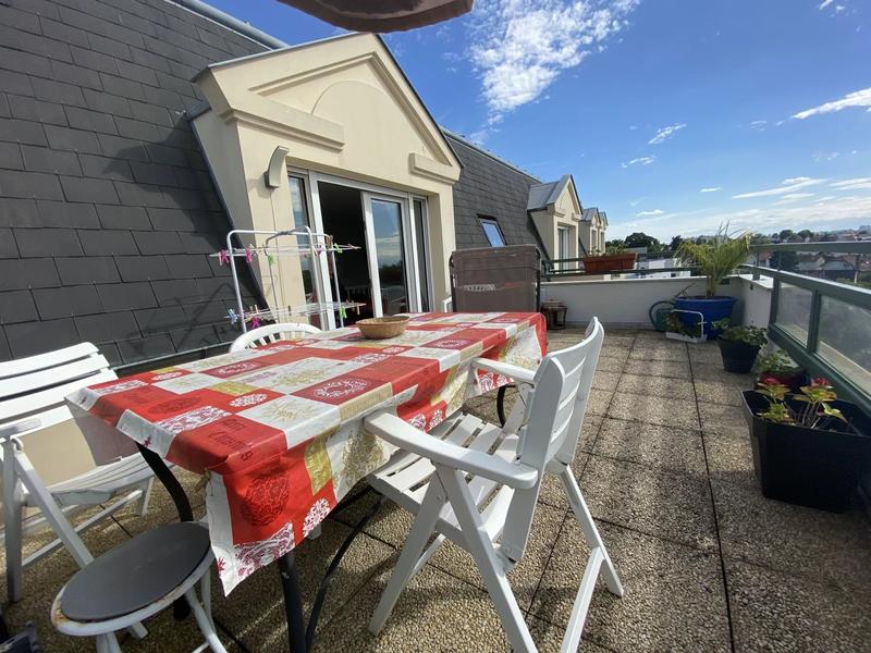 Appartement - 136 m² - 7 pièces