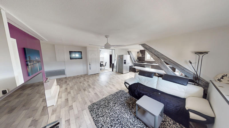 Appartement - 75 m² - 3 pièces