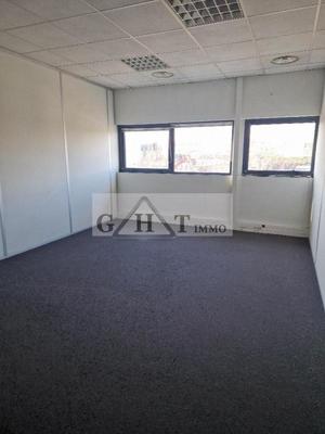 Entrepôt - 4 202 m²