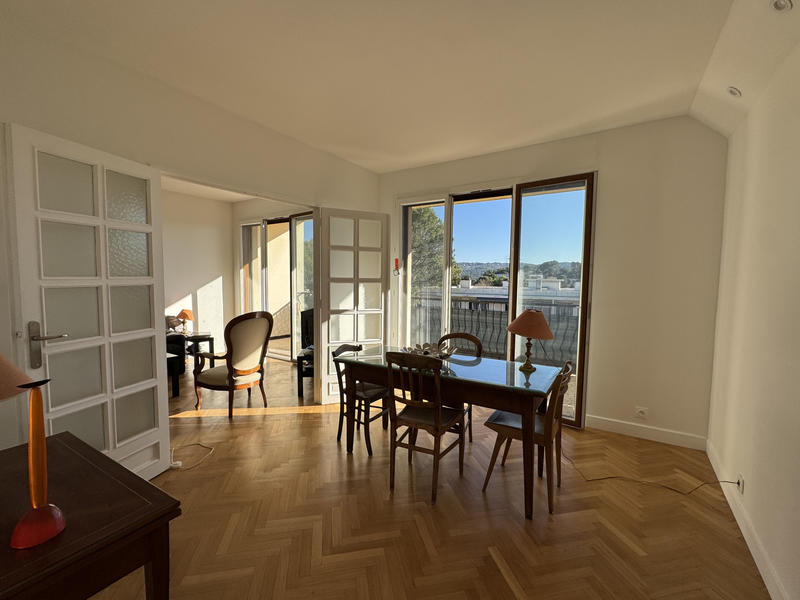 Appartement - 86 m² - 4 pièces