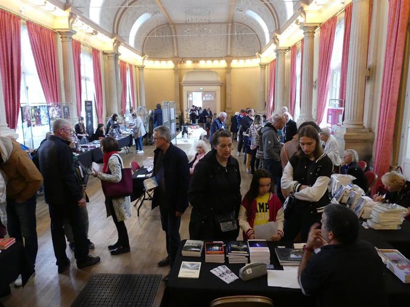 Plume d'Automne - Salon littéraire des écrivains et illustrateurs meusiens