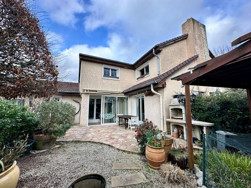 Maison - 130 m² - 7 pièces