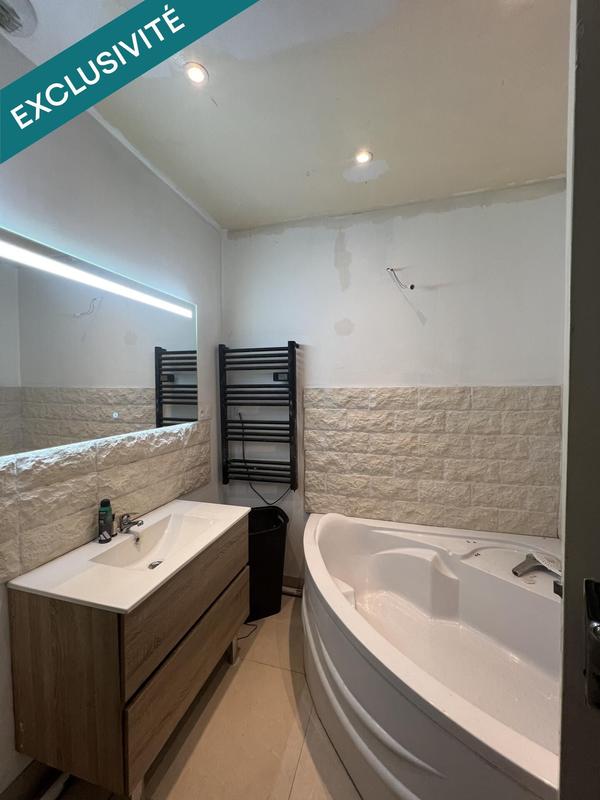 Maison - 111 m² - 6 pièces