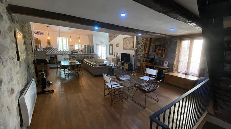 Maison - 154 m² - 5 pièces