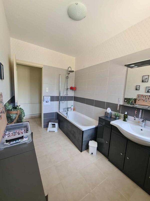 Maison - 174 m² - 8 pièces