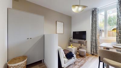 Studio - 14 m² - 2 pièces