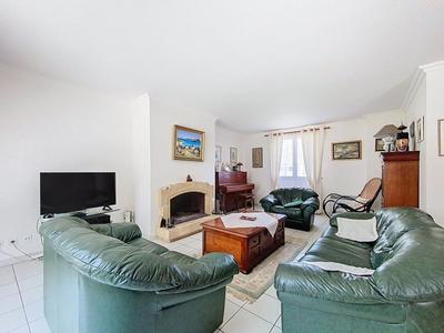 Maison - 164 m² - 5 pièces