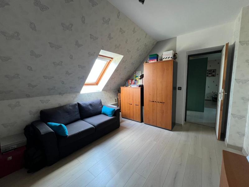 Villa - 185 m² - 6 pièces