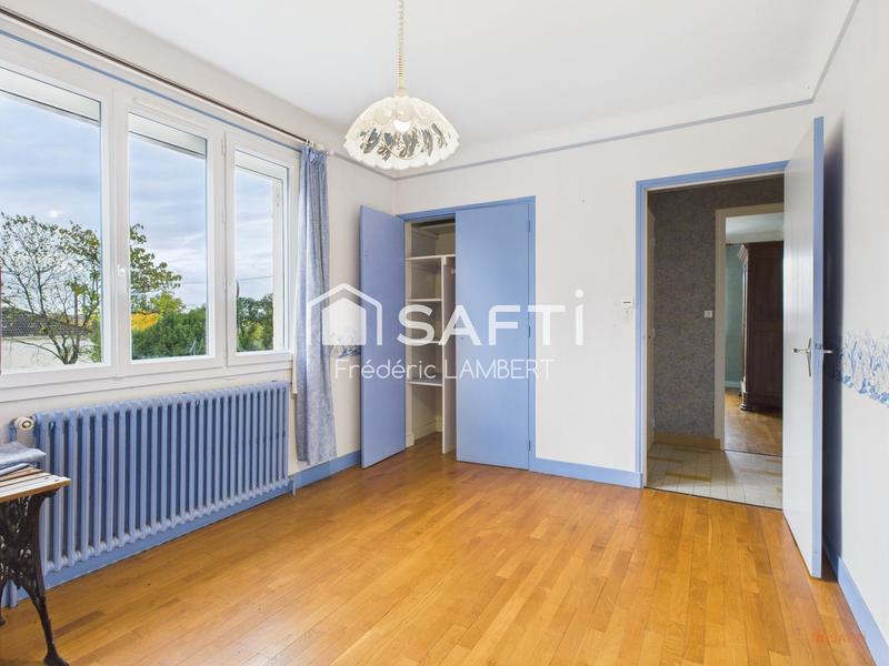 Maison - 219 m² - 5 pièces