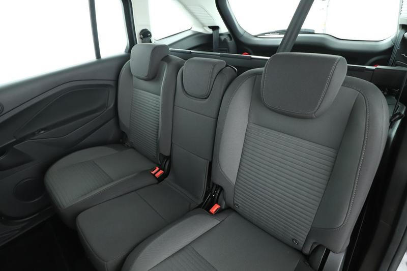 Ford Grand c-Max 1.0 EcoBoost Titanium Bv6 7pl 125 ch