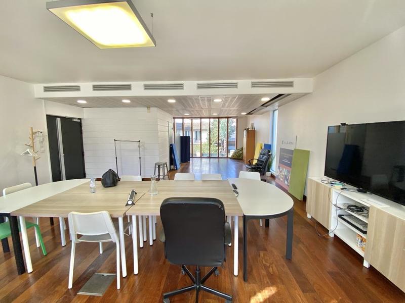 Bureau - 229 m²