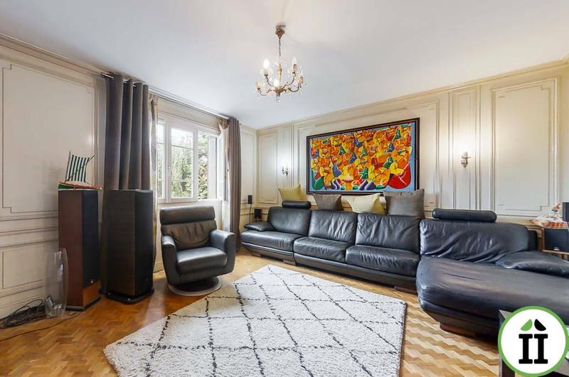 Maison ancienne - 266 m² - 8 pièces