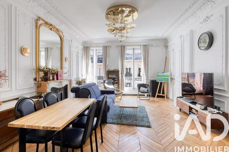 Appartement - 201 m² - 6 pièces