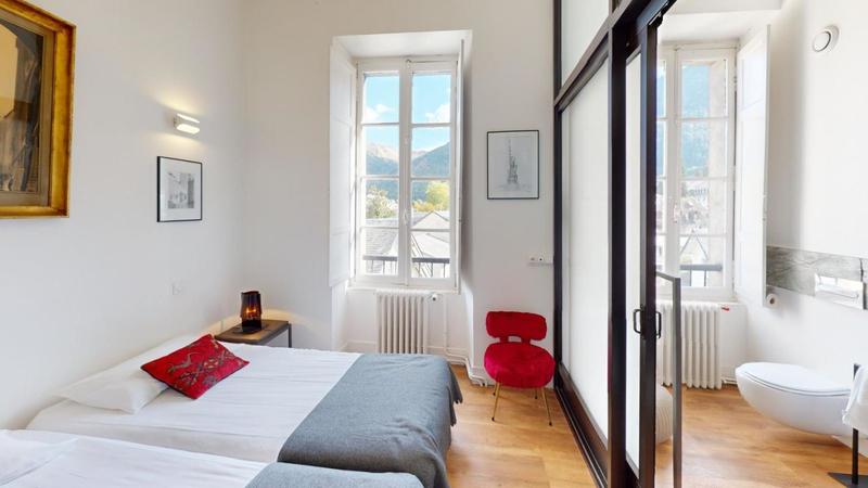 Appartement - 98 m² - 4 pièces