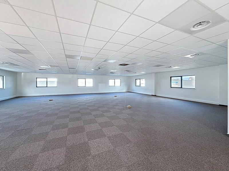 Bureau - 310 m² - 1 pièce