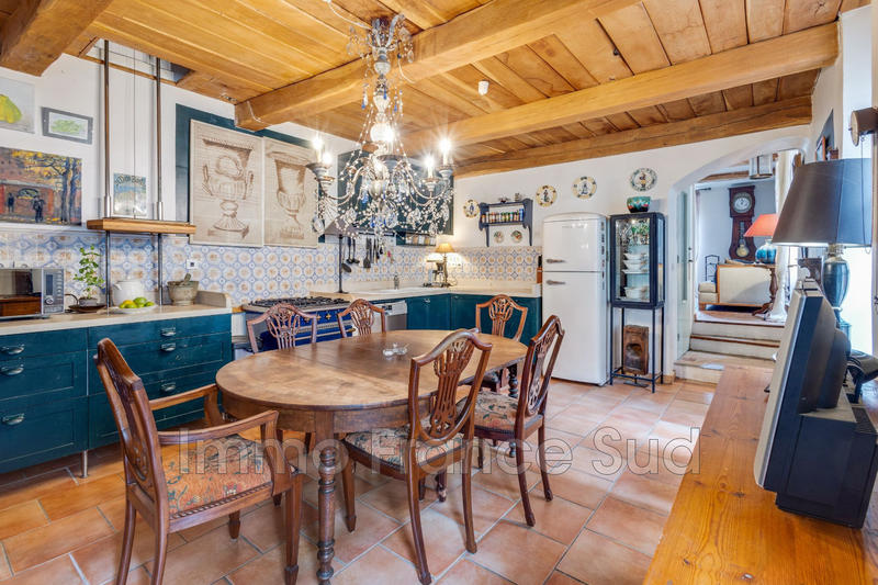 Maison de village - 190 m² - 8 pièces