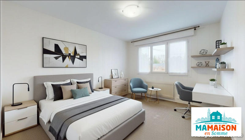 Maison - 90 m² - 4 pièces