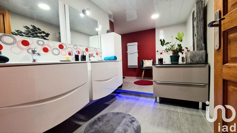 Maison - 138 m² - 5 pièces