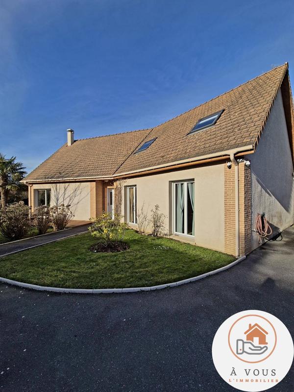 Maison - 185 m² - 8 pièces