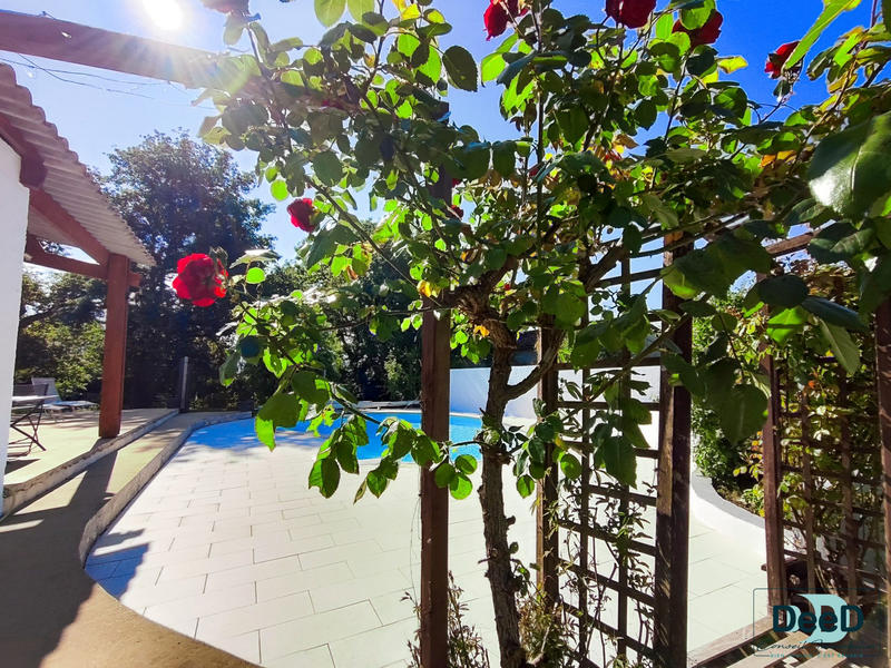 Villa - 252 m² - 7 pièces